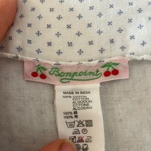 Bonpoint baby blanket swaddle 23”x23” super soft!